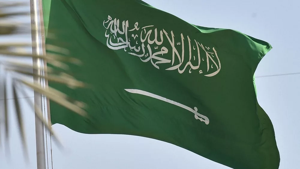 السعودية تكشف عن السبب الحقيقي لمنع الوافد بان يرتدي الثوب في المملكة !